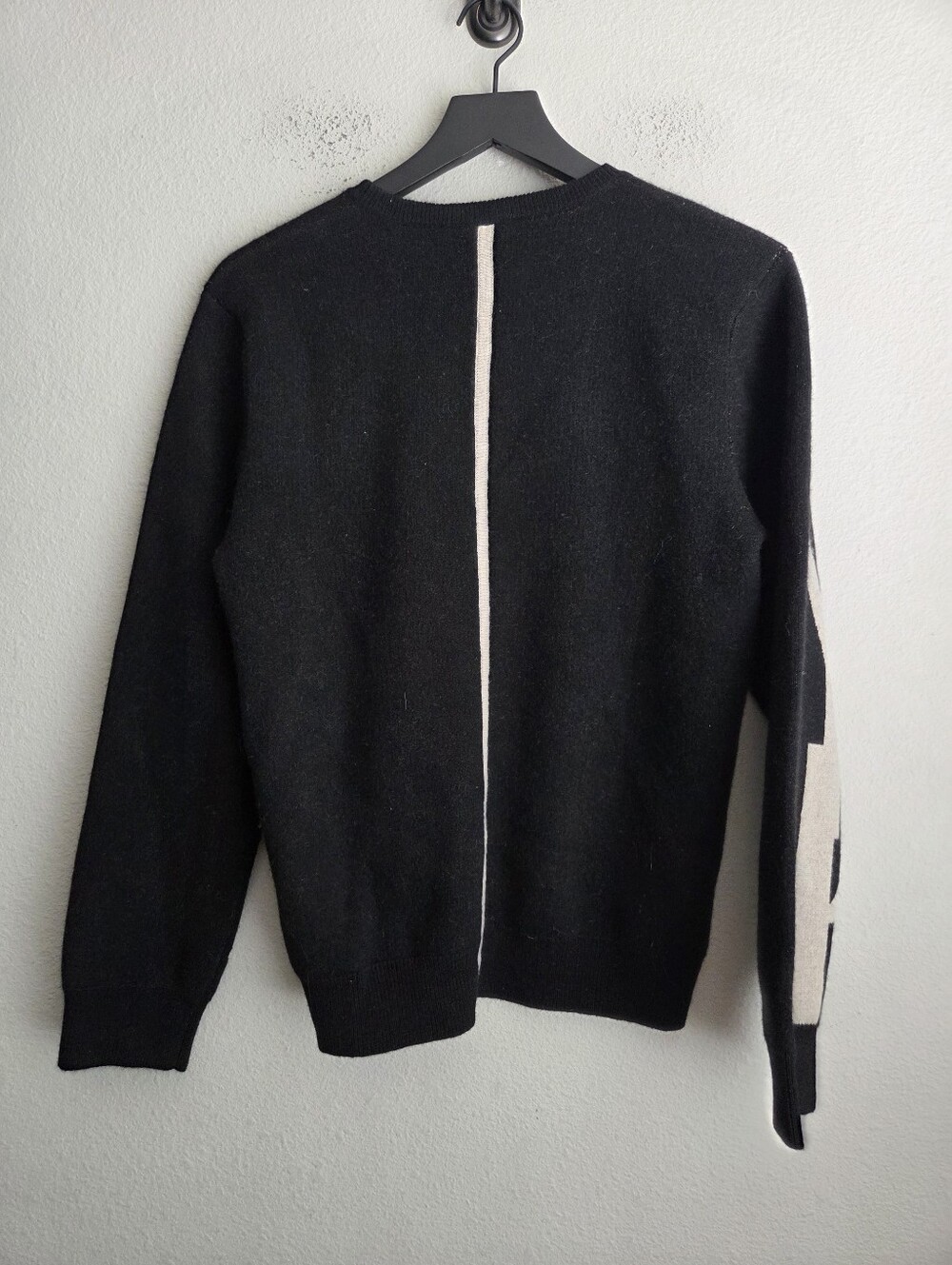 Garin the New Yorker Cashmere Sweater in Black size S NWT - Picture 3 of 5